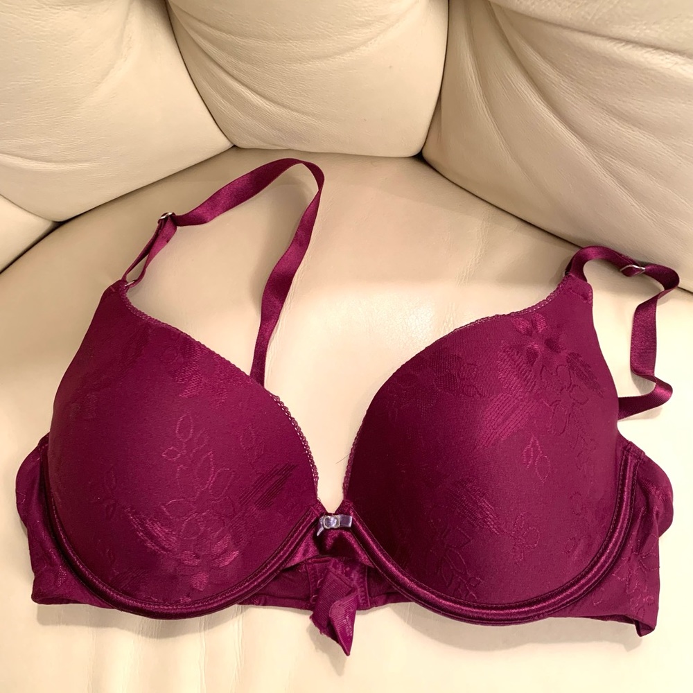Maroon color push up Bra sz. 34B with Adjustable Straps